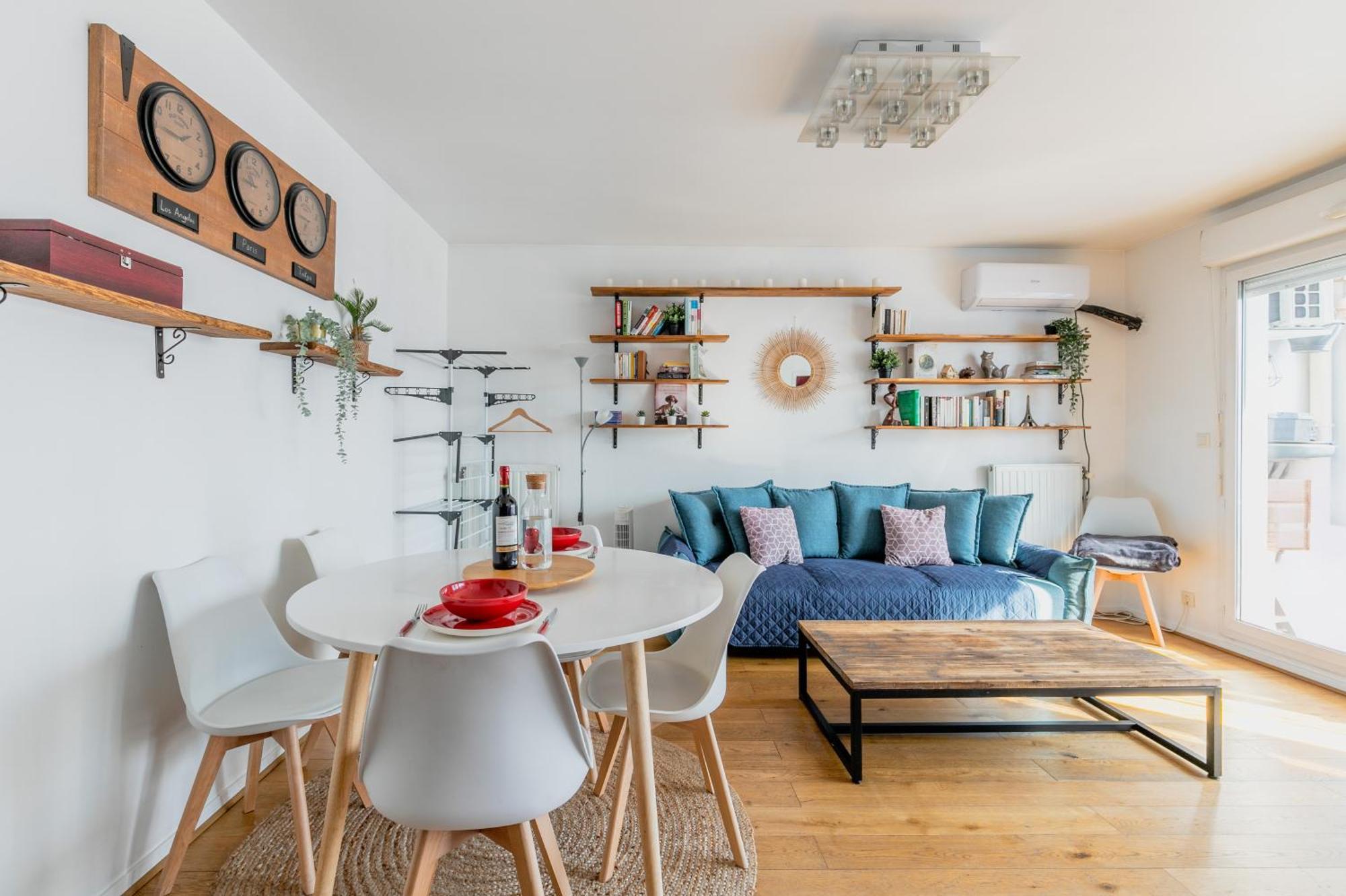 Transports, Parking, A/C & Equipped For Long Stays Saint-Ouen  Exterior photo